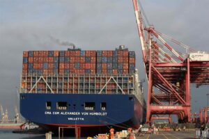 Superávit comercial de Perú alcanza USD 24.685 millones en el último año