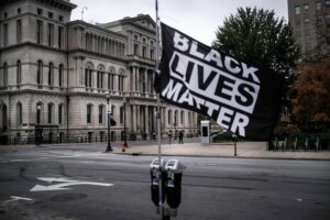 Gobierno de Trump pone fin a control sobre policía señalada por violencia