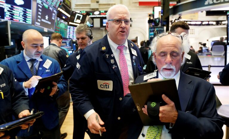 Apertura positiva en Wall Street con Nasdaq impulsado por negociaciones comerciales