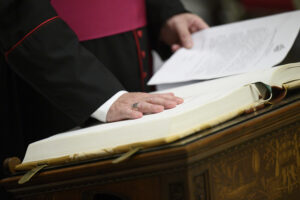 Cambio de nombre papal: historia, razones y simbolismo en el Vaticano