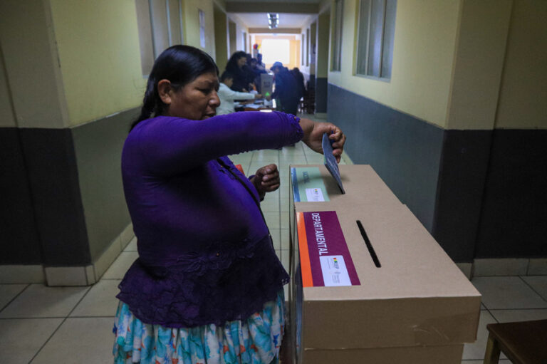 Bolivia: elecciones 2025 marcan retroceso en paridad de género en binomios