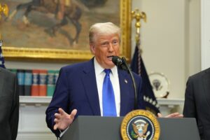 Crisis climática: políticas de Trump ponen en riesgo a comunidades latinas
