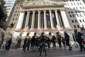 Apertura mixta en Wall Street con leve alza del Nasdaq