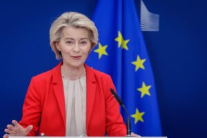 La UE busca apoyo del G7 para reducir el precio máximo del crudo ruso