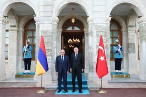 Turquía y Armenia celebran un acercamiento diplomático sin precedentes