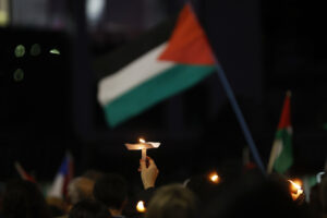 Comunidad Palestina de Chile repudia asalto a barco humanitario con destino a Gaza