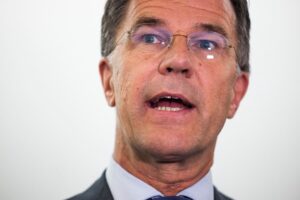 OTAN: Rutte pide a Europa y Canadá adquirir material estadounidense para Ucrania