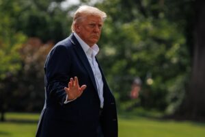 Trump evalúa no aplicar aranceles del 35 % a importaciones de Canadá bajo T-MEC